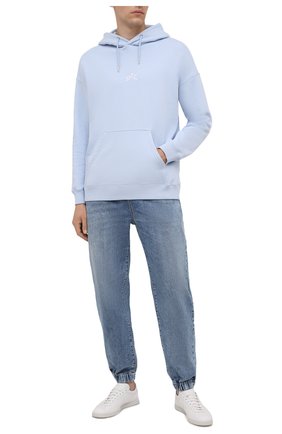 Мужские джинсы BALMAIN синего цвета по цене 68000 руб., арт. WH1MD010/142D | Фото 2 Мужские джинсы BALMAIN синего цвета, арт. WH1MD010/142D | Фото 2