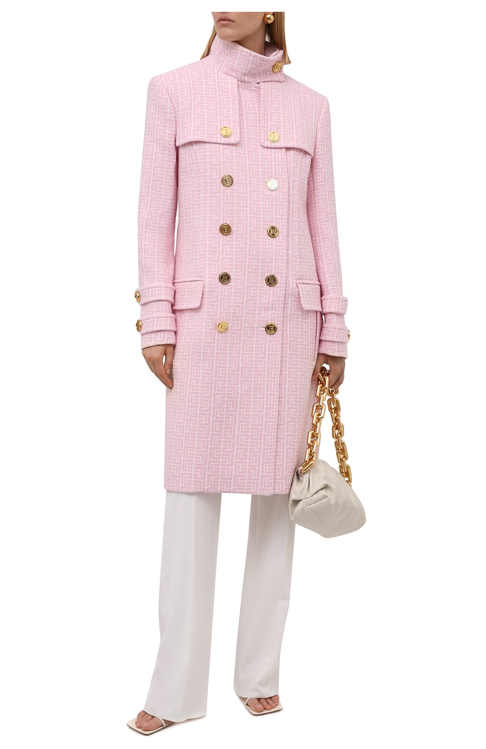 Женское шерстяное пальто BALMAIN светло-розового цвета, арт. WF1UC000/W134 | Фото 2 (Материал внешний: Шерсть; Рукава: Длинные; Длина (верхняя одежда): До колена; Материал подклада: Вискоза; Стили: Романтичный; 1-2-бортные: Двубортные)