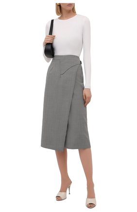 Женское боди из вискозы WARDROBE.NYC белого цвета по цене 37800 руб., арт. W5001R03 | Фото 2 Женское боди из вискозы WARDROBE.NYC белого цвета, арт. W5001R03 | Фото 2