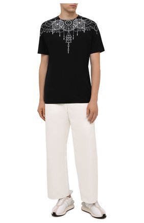 Мужская хлопковая футболка MARCELO BURLON черного цвета по цене 19250 руб., арт. CMAA018F21JER006 | Фото 2 Мужская хлопковая футболка MARCELO BURLON черного цвета, арт. CMAA018F21JER006 | Фото 2