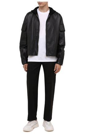 Мужская кожаная куртка GIVENCHY черного цвета по цене 343500 руб., арт. BM00QP6003 | Фото 2 Мужская кожаная куртка GIVENCHY черного цвета, арт. BM00QP6003 | Фото 2