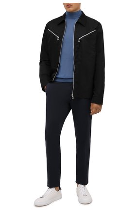 Мужской кашемировая водолазка GIORGIO ARMANI синего цвета по цене 76850 руб., арт. 6KSM24/SM05Z | Фото 2 Мужской кашемировая водолазка GIORGIO ARMANI синего цвета, арт. 6KSM24/SM05Z | Фото 2 (Материал внешний: Шерсть, Кашемир; Мужское Кросс-КТ: Водолазка-одежда; Стили: Кэжуэл; Принт: Без принта; Длина (для топов): Стандартные; Рукава: Длинные)