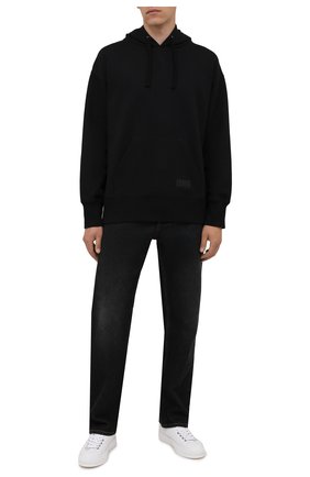 Мужской хлопковое худи VALENTINO черного цвета по цене 75400 руб., арт. WV3MF18I7GD | Фото 2 Мужской хлопковое худи VALENTINO черного цвета, арт. WV3MF18I7GD | Фото 2 (Материал внешний: Хлопок; Мужское Кросс-КТ: Худи-одежда; Стили: Спорт-шик; Принт: Без принта; Рукава: Длинные; Длина (для топов): Стандартные)