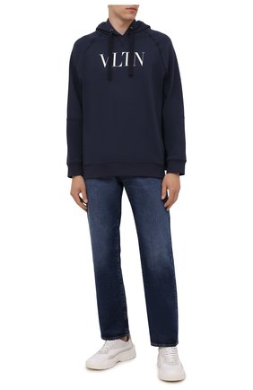 Мужской хлопковое худи VALENTINO темно-синего цвета по цене 75400 руб., арт. WV3MF18G7GA | Фото 2 Мужской хлопковое худи VALENTINO темно-синего цвета, арт. WV3MF18G7GA | Фото 2