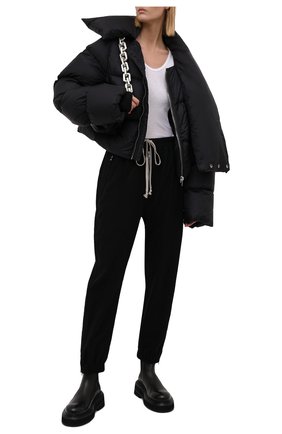 Женская пуховая куртка RICK OWENS черного цвета по цене 149000 руб., арт. RP02A7773/NZD3 | Фото 2 Женская пуховая куртка RICK OWENS черного цвета, арт. RP02A7773/NZD3 | Фото 2