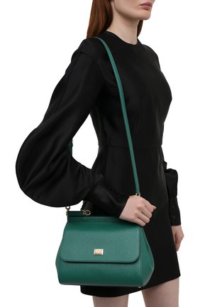 Женская сумка sicily medium DOLCE & GABBANA изумрудного цвета по цене 113000 руб., арт. BB6002/A1001 | Фото 2 Женская сумка sicily medium DOLCE & GABBANA изумрудного цвета, арт. BB6002/A1001 | Фото 2 (Материал: Натуральная кожа; Сумки-технические: Сумки top-handle, Сумки через плечо; Ремень/цепочка: На ремешке; Размер: medium)