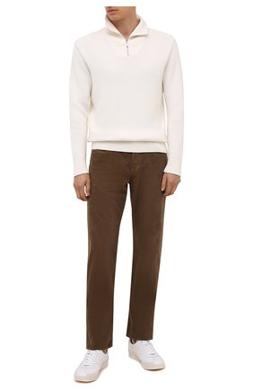 Мужские хлопковые брюки TOM FORD коричневого цвета, арт. BYJ39/TFD002 | Фото 2 (Материал внешний: Хлопок; Случай: Повседневный; Стили: Кэжуэл; Длина (брюки, джинсы): Стандартные)