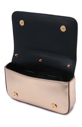 Женская сумка dg girls DOLCE & GABBANA золотого цвета по цене 117500 руб., арт. BB6885/AW121 | Фото 4 Женская сумка dg girls DOLCE & GABBANA золотого цвета, арт. BB6885/AW121 | Фото 4 (Женское Кросс-КТ: Вечерняя сумка; Сумки-технические: Сумки через плечо; Материал: Натуральная кожа; Размер: mini; Ремень/цепочка: На ремешке)