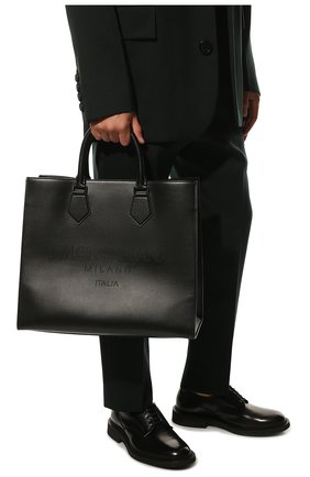 Мужская кожаная сумка-тоут edge DOLCE & GABBANA черного цвета по цене 199500 руб., арт. BM1796/AS738 | Фото 2 Мужская кожаная сумка-тоут edge DOLCE & GABBANA черного цвета, арт. BM1796/AS738 | Фото 2 (Ремень/цепочка: На ремешке; Материал: Натуральная кожа; Размер: large)