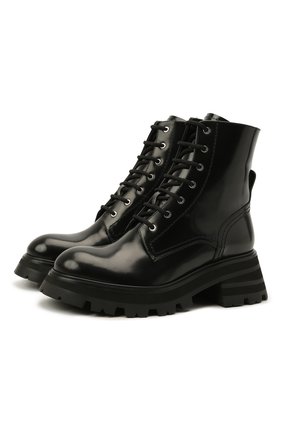 Женские кожаные ботинки ALEXANDER MCQUEEN черного цвета по цене 99600 руб., арт. 666369/WHZ80 | Фото 1 Женские кожаные ботинки ALEXANDER MCQUEEN черного цвета, арт. 666369/WHZ80 | Фото 1 (Подошва: Платформа; Каблук высота: Средний; Материал внутренний: Натуральная кожа; Женское Кросс-КТ: Военные ботинки; Материал внешний: Кожа; Материал утеплителя: Без утеплителя)