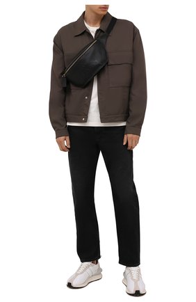 Мужская кожаная поясная сумка identity VALENTINO черного цвета по цене 104500 руб., арт. WY2B0B10/QPT | Фото 2 Мужская кожаная поясная сумка identity VALENTINO черного цвета, арт. WY2B0B10/QPT | Фото 2