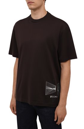 Мужская хлопковая футболка Z ZEGNA темно-коричневого цвета, арт. VY372/ZZ651D | Фото 3 (Рукава: Короткие; Длина (для топов): Стандартные; Принт: С принтом; Материал внешний: Хлопок; Стили: Кэжуэл)