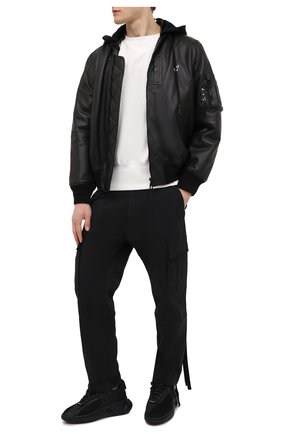 Мужские комбинированные кроссовки b-runner BALMAIN черного цвета по цене 54950 руб., арт. VM0VI261/TTRM | Фото 2 Мужские комбинированные кроссовки b-runner BALMAIN черного цвета, арт. VM0VI261/TTRM | Фото 2