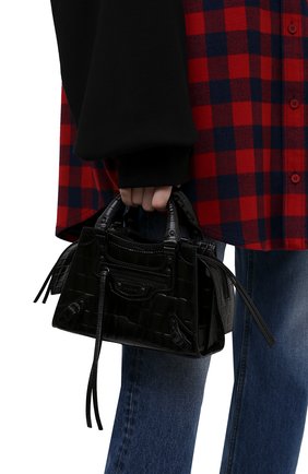 Женская сумка neo classic city mini BALENCIAGA черного цвета по цене 147500 руб., арт. 638524/15V67 | Фото 2 Женская сумка neo classic city mini BALENCIAGA черного цвета, арт. 638524/15V67 | Фото 2