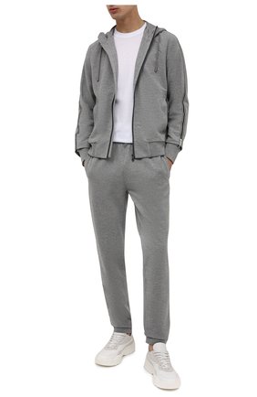 Мужские джоггеры из вискозы и хлопка Z ZEGNA серого цвета по цене 28400 руб., арт. VY451/ZZP69 | Фото 2 Мужские джоггеры из вискозы и хлопка Z ZEGNA серого цвета, арт. VY451/ZZP69 | Фото 2