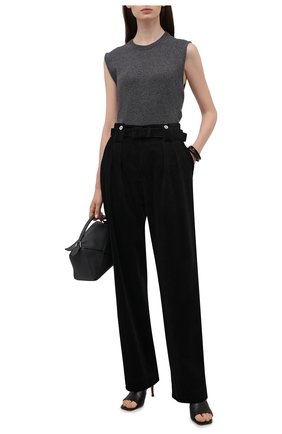 Женский кашемировый жилет JIL SANDER темно-серого цвета по цене 59950 руб., арт. JSCT754025-WTY10008 | Фото 2 Женский кашемировый жилет JIL SANDER темно-серого цвета, арт. JSCT754025-WTY10008 | Фото 2 (Материал внешний: Шерсть, Кашемир; Длина (верхняя одежда): Короткие; Стили: Минимализм; Кросс-КТ: Трикотаж; Женское Кросс-КТ: Жилет-одежда)