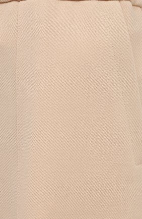 Женские шерстяные брюки JIL SANDER светло-бежевого цвета, арт. JSPT311203-WT201100 | Фото 5 (Силуэт Ж (брюки и джинсы): Широкие; Материал внешний: Шерсть; Длина (брюки, джинсы): Стандартные; Женское Кросс-КТ: Брюки-одежда; Стили: Минимализм)