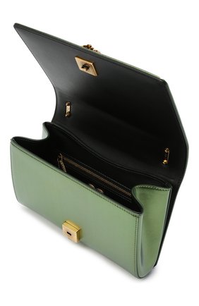 Женская сумка devotion small DOLCE & GABBANA зеленого цвета по цене 152000 руб., арт. BB6652/AK772 | Фото 5 Женская сумка devotion small DOLCE & GABBANA зеленого цвета, арт. BB6652/AK772 | Фото 5 (Женское Кросс-КТ: Вечерняя сумка; Сумки-технические: Сумки через плечо; Ремень/цепочка: С цепочкой, На ремешке; Материал: Натуральная кожа; Размер: small)