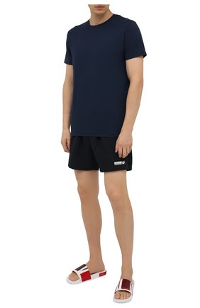 Мужские плавки-шорты VETEMENTS черного цвета по цене 36950 руб., арт. MA52TR450B 1362 | Фото 2 Мужские плавки-шорты VETEMENTS черного цвета, арт. MA52TR450B 1362 | Фото 2