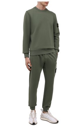 Мужские хлопковые джоггеры STONE ISLAND хаки цвета по цене 22400 руб., арт. 751564520 | Фото 2 Мужские хлопковые джоггеры STONE ISLAND хаки цвета, арт. 751564520 | Фото 2