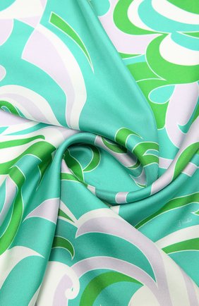 Женский шелковый платок EMILIO PUCCI зеленого цвета по цене 29900 руб., арт. 1RGB58/1RA58 | Фото 2 Женский шелковый платок EMILIO PUCCI зеленого цвета, арт. 1RGB58/1RA58 | Фото 2