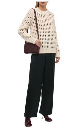 Женский шерстяной свитер BOTTEGA VENETA кремвого цвета по цене 94200 руб., арт. 670133/V0ZP0 | Фото 2 Женский шерстяной свитер BOTTEGA VENETA кремвого цвета, арт. 670133/V0ZP0 | Фото 2 (Рукава: Длинные; Стили: Минимализм; Длина (для топов): Стандартные; Женское Кросс-КТ: Свитер-одежда; Материал внешний: Шерсть)