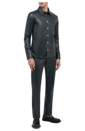Мужская кожаная рубашка BOTTEGA VENETA темно-зеленого цвета по цене 312000 руб., арт. 665080/V0W21 | Фото 2 Мужская кожаная рубашка BOTTEGA VENETA темно-зеленого цвета, арт. 665080/V0W21 | Фото 2 (Длина (для топов): Стандартные; Рукава: Длинные; Материал подклада: Хлопок; Случай: Повседневный; Воротник: Кент; Манжеты: На пуговицах; Принт: Однотонные; Стили: Минимализм)