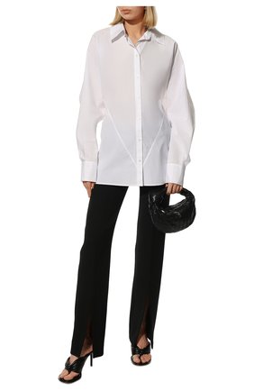 Женская хлопковая рубашка ACNE STUDIOS белого цвета по цене 33450 руб., арт. AC0414 | Фото 2 Женская хлопковая рубашка ACNE STUDIOS белого цвета, арт. AC0414 | Фото 2 (Материал внешний: Хлопок; Стили: Минимализм; Принт: Без принта; Женское Кросс-КТ: Рубашка-одежда; Рукава: Длинные; Длина (для топов): Удлиненные)