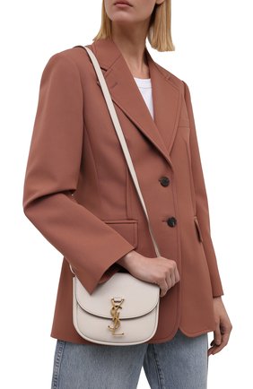 Женская сумка kaia small SAINT LAURENT кремвого цвета по цене 117500 руб., арт. 619740/BWR0W | Фото 2 Женская сумка kaia small SAINT LAURENT кремвого цвета, арт. 619740/BWR0W | Фото 2 (Материал: Натуральная кожа; Сумки-технические: Сумки через плечо; Ремень/цепочка: На ремешке; Размер: small)