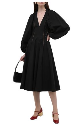Женские кожаные туфли alexa DOLCE & GABBANA красного цвета по цене 65200 руб., арт. CD1627/AQ130 | Фото 2 Женские кожаные туфли alexa DOLCE & GABBANA красного цвета, арт. CD1627/AQ130 | Фото 2 (Материал внутренний: Натуральная кожа; Каблук высота: Средний; Подошва: Плоская; Каблук тип: Устойчивый)