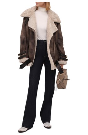 Женская дубленка из овчины GOLDEN GOOSE DELUXE BRAND коричневого цвета по цене 197500 руб., арт. GWP00677.P000554 | Фото 2 Женская дубленка из овчины GOLDEN GOOSE DELUXE BRAND коричневого цвета, арт. GWP00677.P000554 | Фото 2