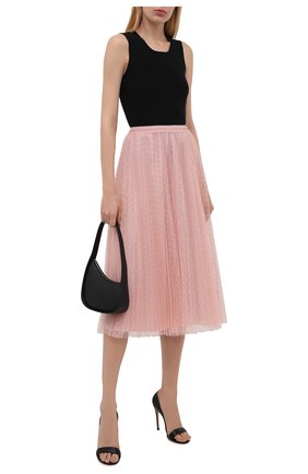 Женская юбка REDVALENTINO светло-розового цвета по цене 52400 руб., арт. WR3RAC20/428 | Фото 2 Женская юбка REDVALENTINO светло-розового цвета, арт. WR3RAC20/428 | Фото 2 (Материал подклада: Синтетический материал; Материал внешний: Синтетический материал; Женское Кросс-КТ: юбка-плиссе, Юбка-одежда; Стили: Романтичный; Длина Ж (юбки, платья, шорты): До колена, Миди)