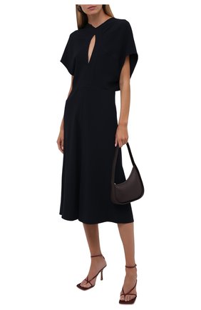 Женское платье VICTORIA BECKHAM темно-синего цвета по цене 129500 руб., арт. 1521WDR002899A | Фото 2 Женское платье VICTORIA BECKHAM темно-синего цвета, арт. 1521WDR002899A | Фото 2 (Длина Ж (юбки, платья, шорты): Миди; Рукава: Короткие; Материал внешний: Вискоза, Синтетический материал; Женское Кросс-КТ: Платье-одежда; Случай: Повседневный; Стили: Кэжуэл)