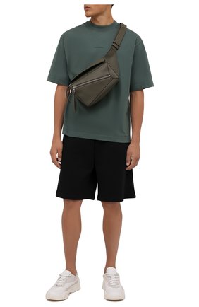 Мужские хлопковые шорты ACNE STUDIOS черного цвета по цене 18100 руб., арт. CE0015/M | Фото 2 Мужские хлопковые шорты ACNE STUDIOS черного цвета, арт. CE0015/M | Фото 2