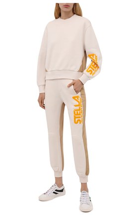 Женский хлопковый свитшот STELLA MCCARTNEY кремвого цвета по цене 72700 руб., арт. 603661/S0W79 | Фото 2 Женский хлопковый свитшот STELLA MCCARTNEY кремвого цвета, арт. 603661/S0W79 | Фото 2 (Материал внешний: Хлопок; Рукава: Длинные; Длина (для топов): Стандартные; Женское Кросс-КТ: Свитшот-одежда, Свитшот-спорт; Стили: Спорт-шик)