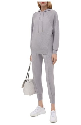 Женский шерстяное худи STELLA MCCARTNEY серого цвета по цене 76250 руб., арт. 603610/S2254 | Фото 2 Женский шерстяное худи STELLA MCCARTNEY серого цвета, арт. 603610/S2254 | Фото 2 (Рукава: Длинные; Материал внешний: Шерсть; Длина (для топов): Стандартные; Женское Кросс-КТ: Худи-одежда, Худи-спорт; Стили: Кэжуэл)