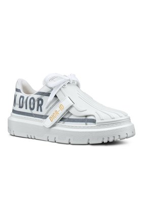 Женские текстильные кеды dior-id DIOR белого цвета по цене 92000 руб., арт. KCK309TNTS93B | Фото 2 Женские текстильные кеды dior-id DIOR белого цвета, арт. KCK309TNTS93B | Фото 2 (Материал внешний: Текстиль; Подошва: Массивная)