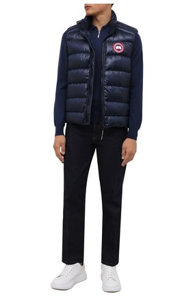 Мужской пуховый жилет crofton CANADA GOOSE темно-синего цвета по цене 45100 руб., арт. 2229M | Фото 2 Мужской пуховый жилет crofton CANADA GOOSE темно-синего цвета, арт. 2229M | Фото 2 (Материал внешний: Синтетический материал; Длина (верхняя одежда): Короткие; Материал подклада: Синтетический материал; Материал утеплителя: Пух и перо; Стили: Спорт-шик; Кросс-КТ: Куртка, Пуховик)
