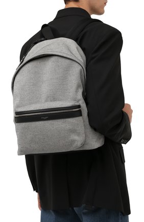 Мужской текстильный рюкзак city SAINT LAURENT серого цвета по цене 74150 руб., арт. 534967/23Z4E | Фото 2 Мужской текстильный рюкзак city SAINT LAURENT серого цвета, арт. 534967/23Z4E | Фото 2