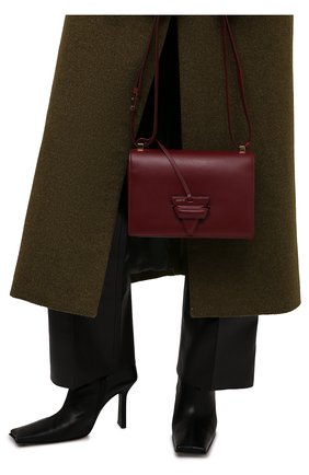 Женская сумка barcelona LOEWE бордового цвета, арт. A532M15X02 | Фото 2 (Размер: small; Ремень/цепочка: На ремешке; Сумки-технические: Сумки через плечо; Материал: Натуральная кожа)