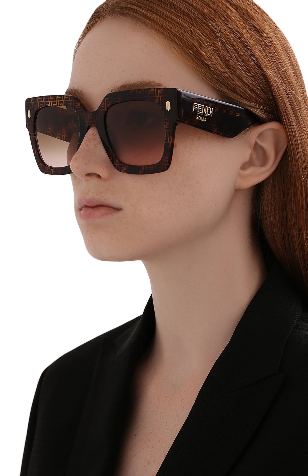 Женские солнцезащитные очки FENDI коричневого цвета, арт. 0457/G 2VM | Фото 2 (Региональные ограничения белый список (Axapta Mercury): RU; Тип очков: С/з)