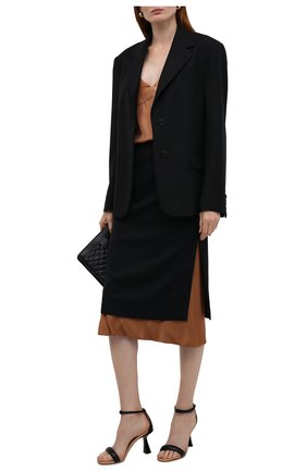 Женская юбка из вискозы и шерсти DRIES VAN NOTEN черного цвета по цене 51700 руб., арт. 212-030880-3231 | Фото 2 Женская юбка из вискозы и шерсти DRIES VAN NOTEN черного цвета, арт. 212-030880-3231 | Фото 2 (Материал подклада: Вискоза; Материал внешний: Вискоза, Шерсть; Длина Ж (юбки, платья, шорты): До колена; Стили: Гламурный; Женское Кросс-КТ: Юбка-одежда)