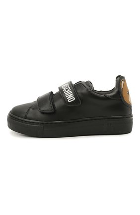 Детские кожаные кеды MOSCHINO черного цвета по цене 32650 руб., арт. 68848/KIPS/KIPS/36-41 | Фото 2 Детские кожаные кеды MOSCHINO черного цвета, арт. 68848/KIPS/KIPS/36-41 | Фото 2 (Материал внутренний: Натуральная кожа; Кросс-КТ: велькро; Материал внешний: Кожа; Длина стельки: 22,3, 25, 25,9, 24; Мальчики Кросс-КТ: Обувь-низкие)