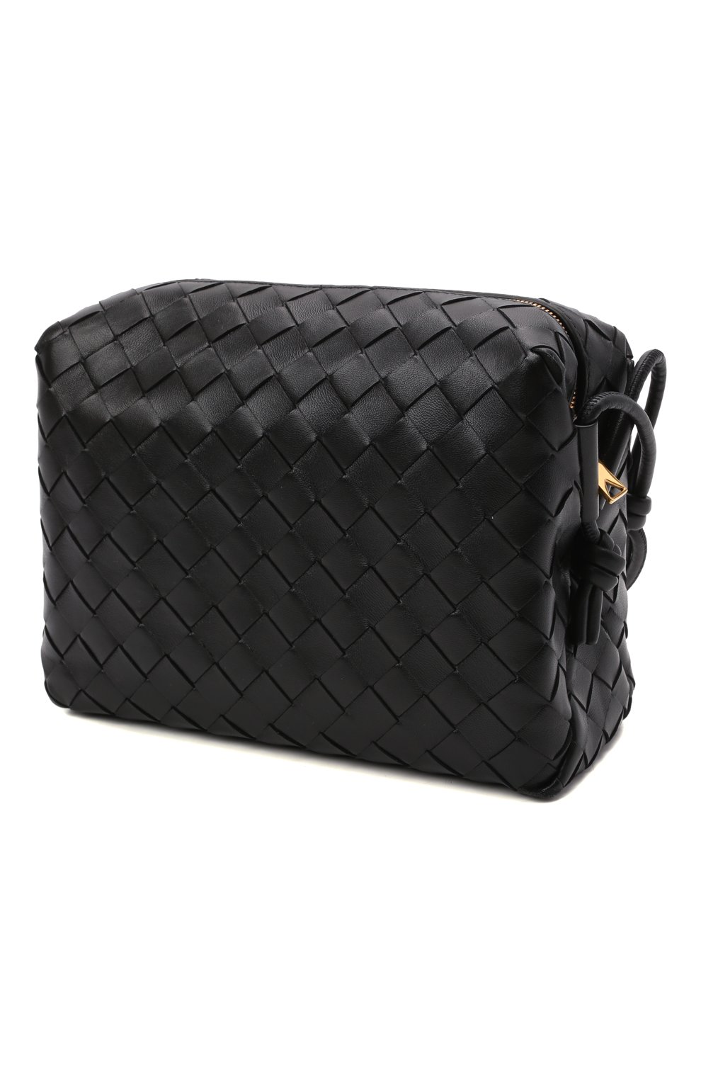 Женская сумка loop BOTTEGA VENETA черного цвета по цене 183000 руб., арт. 666689/VCPP3 | Фото 4 Женская сумка loop BOTTEGA VENETA черного цвета, арт. 666689/VCPP3 | Фото 4 (Сумки-технические: Сумки через плечо; Материал: Натуральная кожа; Ремень/цепочка: На ремешке; Размер: small)