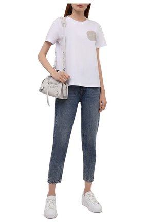 Женская хлопковая футболка EMPORIO ARMANI белого цвета по цене 8995 руб., арт. 6K2T7X/2J95Z | Фото 2 Женская хлопковая футболка EMPORIO ARMANI белого цвета, арт. 6K2T7X/2J95Z | Фото 2