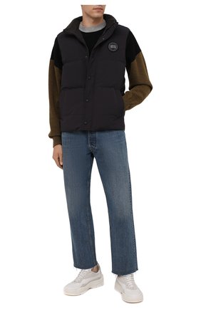 Мужской пуховый жилет garso CANADA GOOSE темно-синего цвета по цене 47600 руб., арт. 4151MB | Фото 2 Мужской пуховый жилет garso CANADA GOOSE темно-синего цвета, арт. 4151MB | Фото 2 (Материал утеплителя: Пух и перо; Материал внешний: Синтетический материал; Материал подклада: Синтетический материал; Кросс-КТ: Куртка, Пуховик; Стили: Кэжуэл; Длина (верхняя одежда): Короткие)