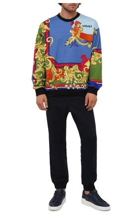 Мужской хлопковый свитшот VERSACE разноцветного цвета по цене 76350 руб., арт. A84168/1A01246 | Фото 2 Мужской хлопковый свитшот VERSACE разноцветного цвета, арт. A84168/1A01246 | Фото 2