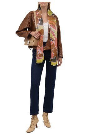 Женский шарф DRIES VAN NOTEN желтого цвета по цене 30800 руб., арт. 212-031305-3335 | Фото 2 Женский шарф DRIES VAN NOTEN желтого цвета, арт. 212-031305-3335 | Фото 2