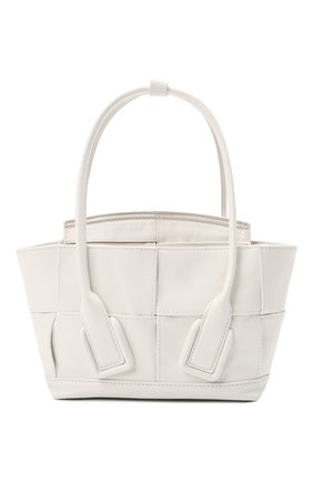 Женская сумка arco mini BOTTEGA VENETA белого цвета по цене 270500 руб., арт. 666873/VCQ71 | Фото 1