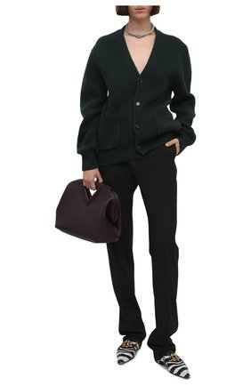 Женские брюки BOTTEGA VENETA болотного цвета по цене 72050 руб., арт. 664620/V04B0 | Фото 2 Женские брюки BOTTEGA VENETA болотного цвета, арт. 664620/V04B0 | Фото 2 (Длина (брюки, джинсы): Удлиненные; Материал внешний: Синтетический материал; Женское Кросс-КТ: Брюки-одежда; Силуэт Ж (брюки и джинсы): Прямые; Стили: Кэжуэл)